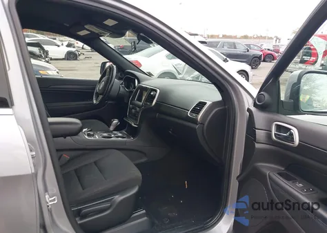 2021 Jeep Grand Cherokee Laredo E 4X4 from USA, damaged, VIN 1C4RJFAG0MC537846